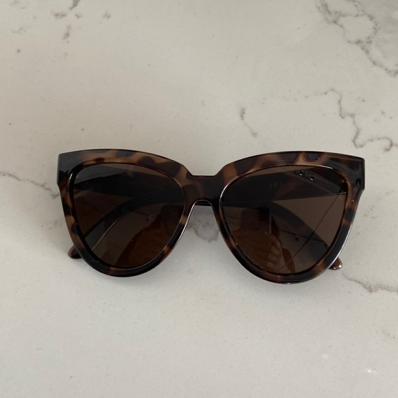 Le Specs Accessories - Le Spec Liar Liar sunglasses